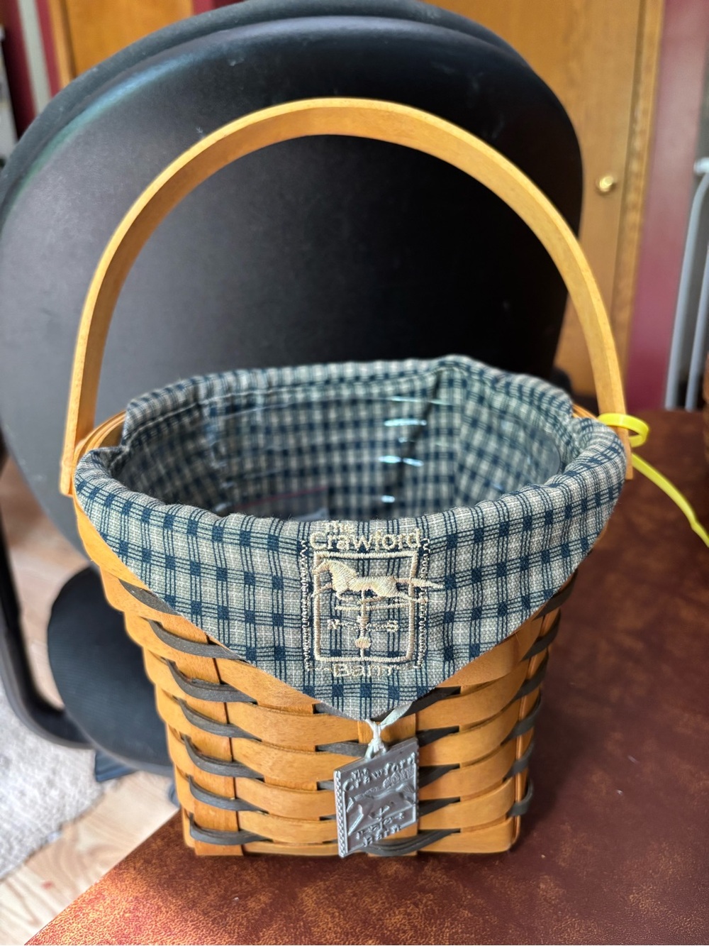 Longaberger 1998 Crawford Barn Raising basket,liner,protector & tie on